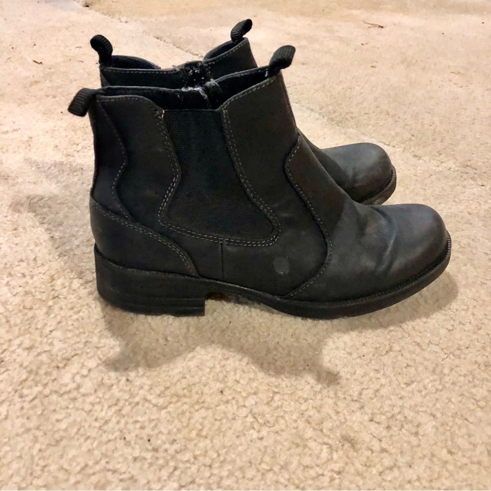 Black Chelsea Earth Origins Ankle Boots